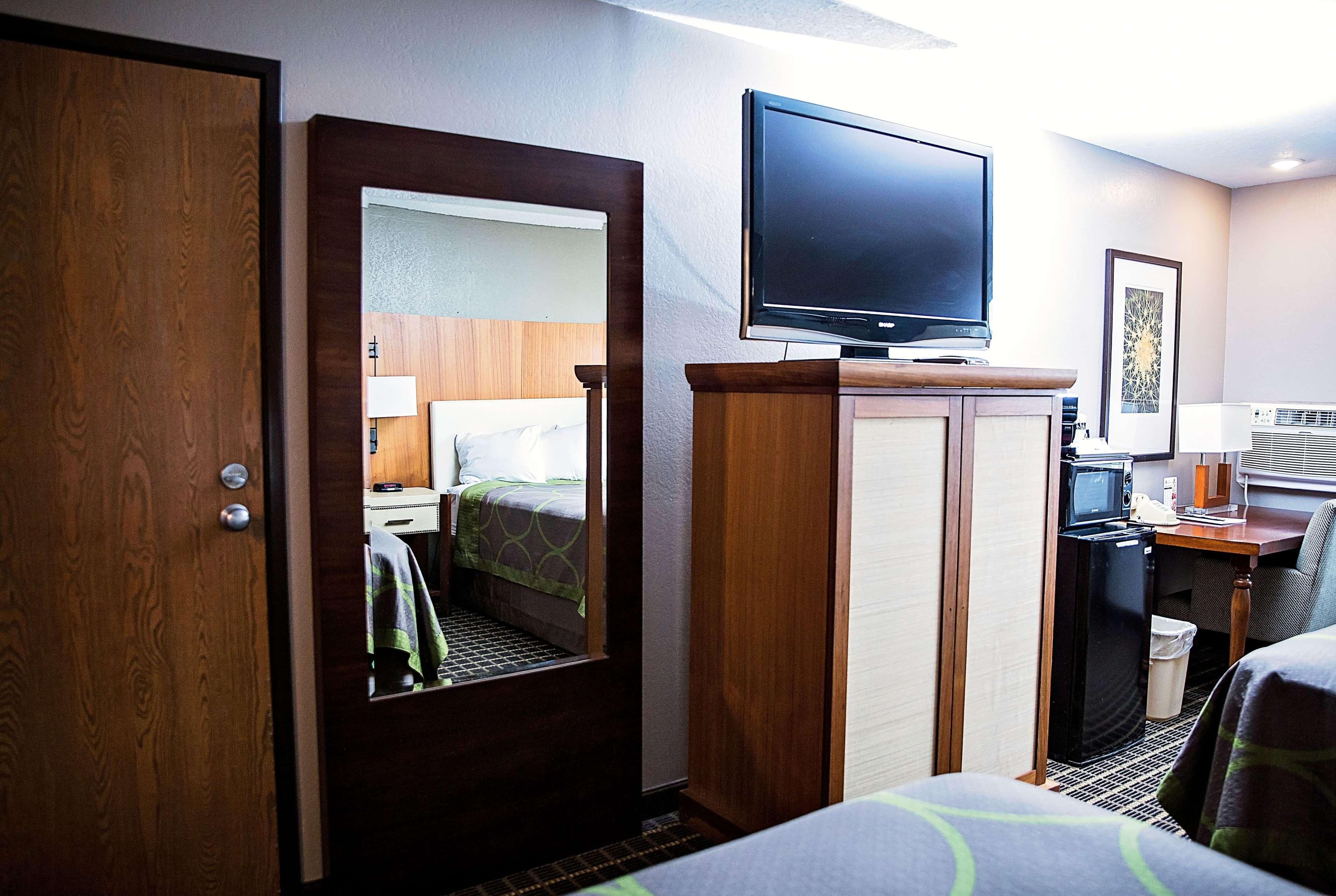 Super 8 By Wyndham Holbrook Hotel Екстериор снимка