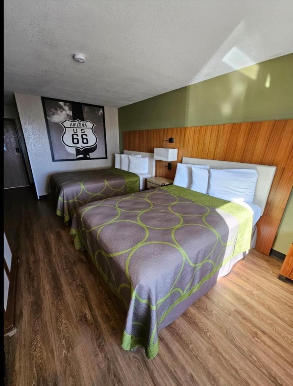 Super 8 By Wyndham Holbrook Hotel Екстериор снимка